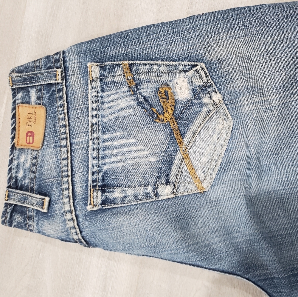 BKE Wendi jeans 29× 31 1/2